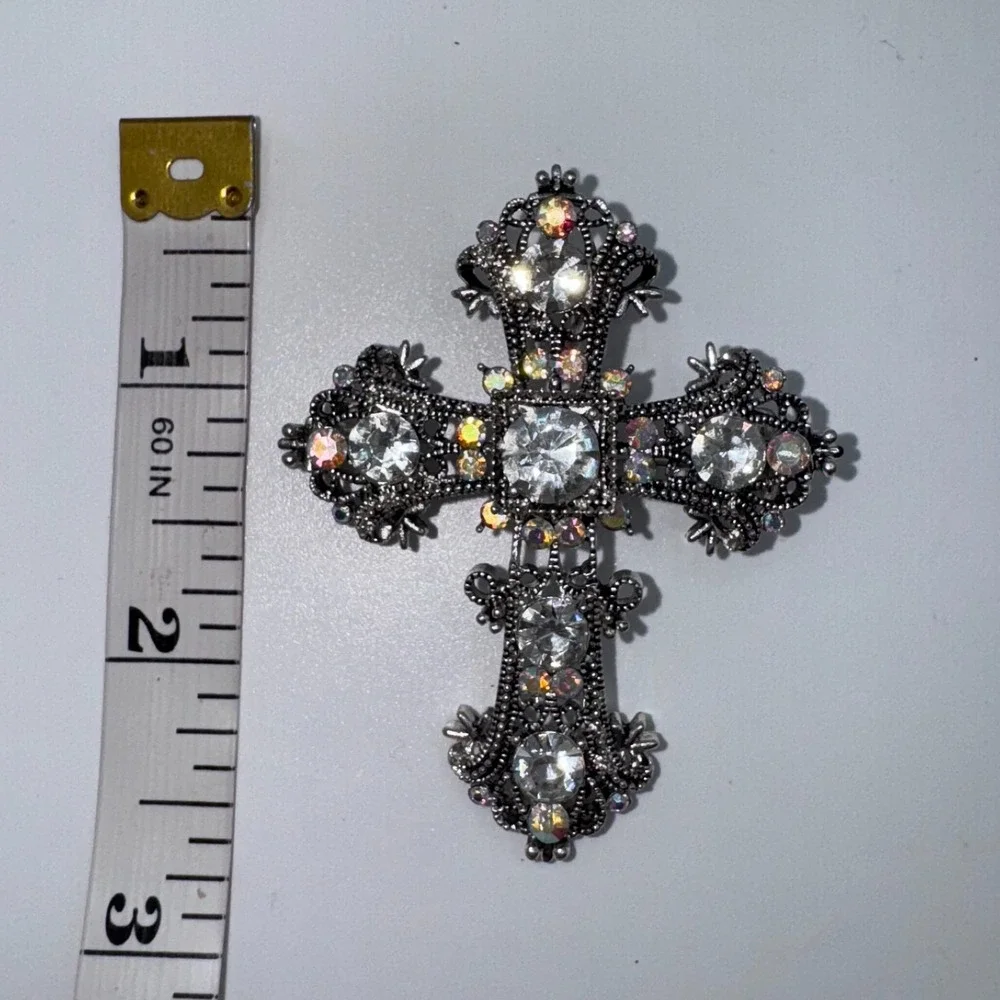 VTG Filigree Cross Brooch Pin Aurora Borealis Rhinestone Silver Tone‎ Religious